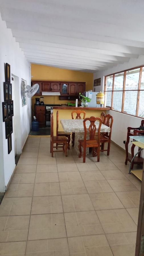 Casa Sixta A 7Min Del Aeropuerto Internacional Pmx Y 2 Cuadras Terminal Autob Ado Hotell Puerto Escondido  Eksteriør bilde