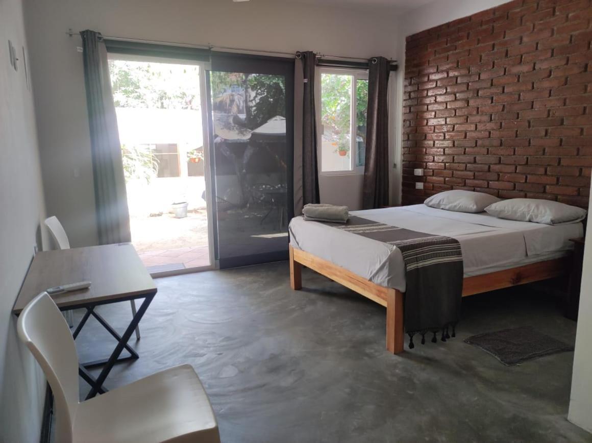 Casa Sixta A 7Min Del Aeropuerto Internacional Pmx Y 2 Cuadras Terminal Autob Ado Hotell Puerto Escondido  Eksteriør bilde