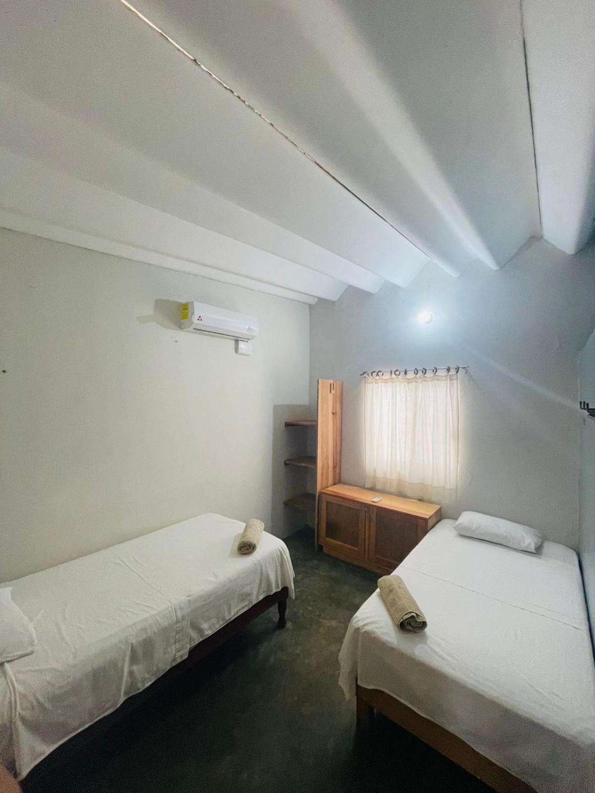 Casa Sixta A 7Min Del Aeropuerto Internacional Pmx Y 2 Cuadras Terminal Autob Ado Hotell Puerto Escondido  Eksteriør bilde