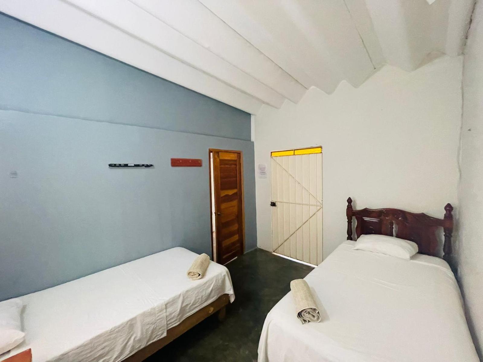 Casa Sixta A 7Min Del Aeropuerto Internacional Pmx Y 2 Cuadras Terminal Autob Ado Hotell Puerto Escondido  Eksteriør bilde